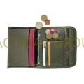 etui-na-paszport-tasmanian-tiger-passport-safe-rfid-b-oliwkowe-00007.webp