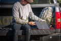 skladany-panel-solarny-goal-zero-nomad-10-00007.webp