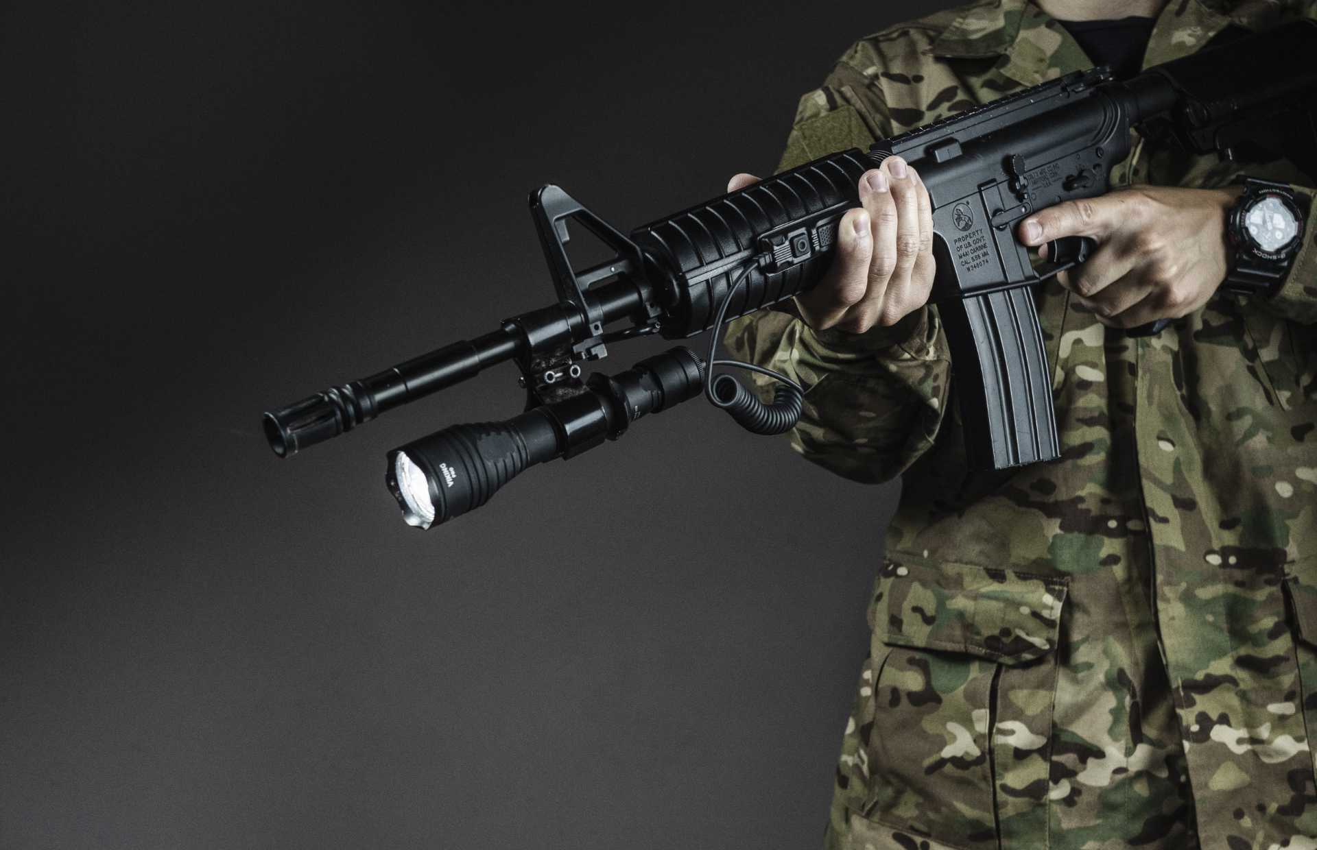 Montaż taktyczny AWM-01