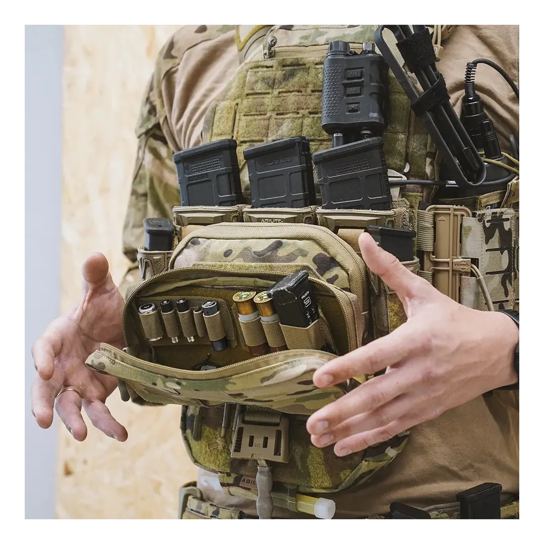 Zasobnik Agilite Rear Hanger Pouch – Multicam