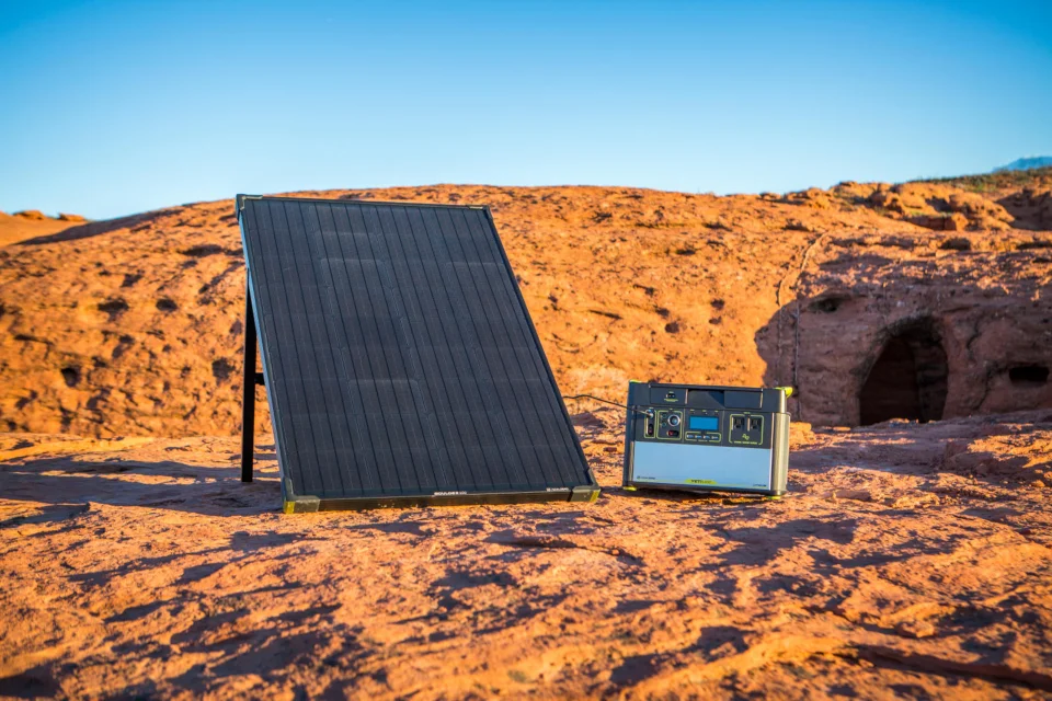 Składany panel solarny Goal Zero Boulder 100