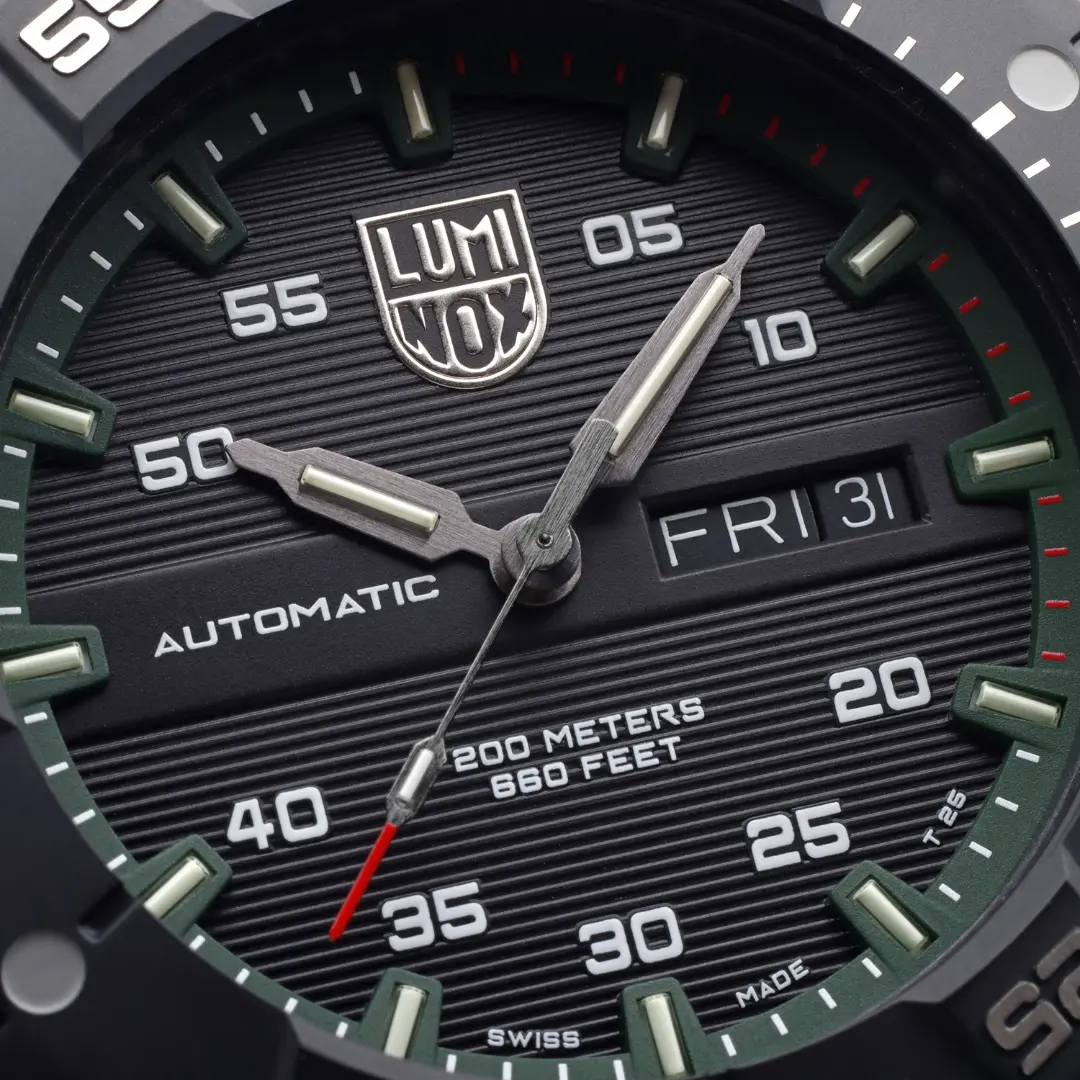 LUMINOX Zegarek Automatyczny Master Carbon SEAL Automatic XS.3877 – czarno-zielony
